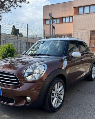 MINI Countryman D Autom. 111CV