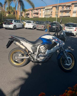 Honda Transalp XL 700 V