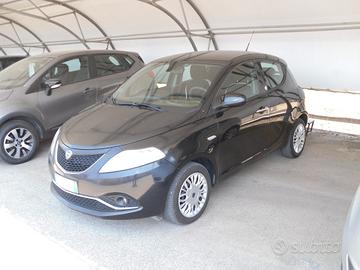 Lancia Ypsilon 1.2 69 CV GPL Ecochic Silver
