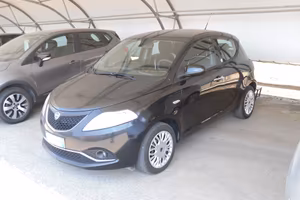 Lancia Ypsilon 1.2 69 CV GPL Ecochic Silver