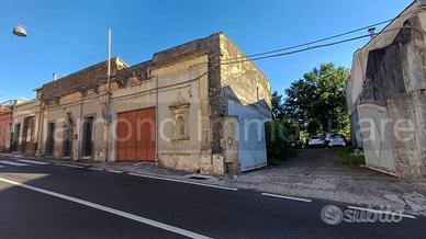 Casa singola con cortile e garage Piedimonte Etneo
