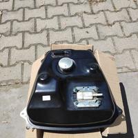 Serbatoio e pompa di benzina Honda SH 125/150 2017