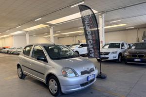 Toyota Yaris 1.0i 16V cat 5 porte Sol