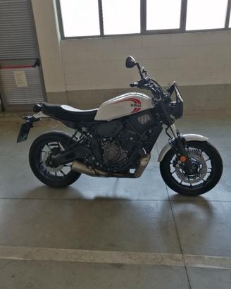 Yamaha xsr 700