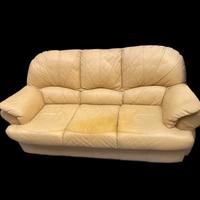 Divano usato in ecopelle