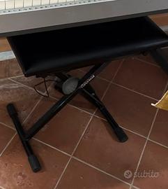 Sgabello regolabile