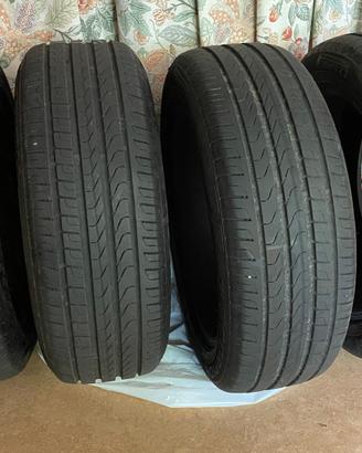 4 Gomme Pirelli Scorpion Verde 215/55 R18 Buone