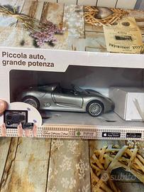 Auto giocattolo