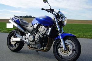 Honda Hornet 900