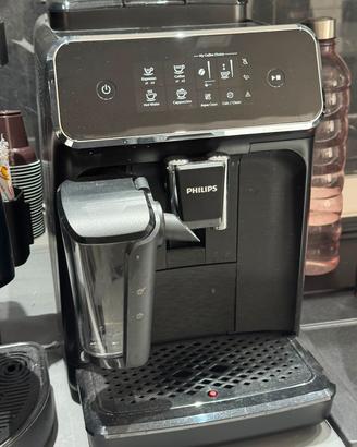 macchina caffè philips 2300 lattego 