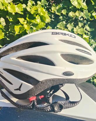 casco da bici BRIKO