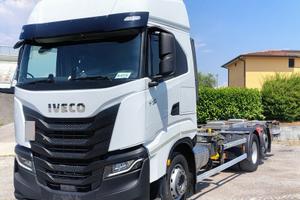 Iveco S-Way 260 S 48 Y/FP CM E6 6x2 Sponda caricat