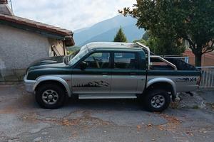 Pick Up Mitshubishi L200 iscritto ASI