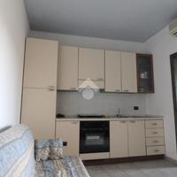 3 LOCALI A ISOLA DI CAPO RIZZUTO