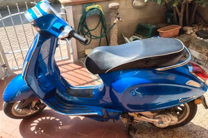 VESPA SPRINT 50 BLU