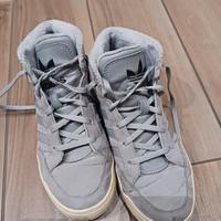 scarpe Adidas n. 35