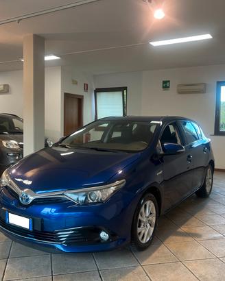 Toyota Auris 1.8 Hybrid Active
