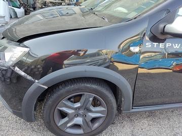 Parafango sinistro DACIA SANDERO del 2018