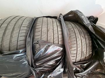 Gomme estive 225/50/17