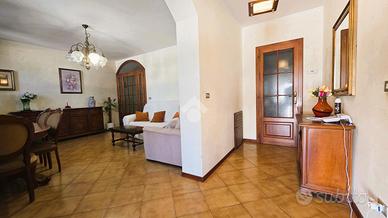 CASA SEMINDIPENDENTE A BAGNOLO SAN VITO