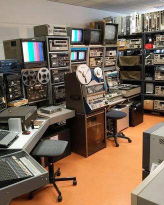 Videoregistratori U-Matic e attrezzatura VIDEO PRO