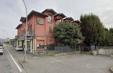 Immobile in asta di 71 m² con 3 locali e box auto 