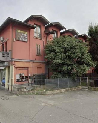 Immobile in asta di 71 m² con 3 locali e box auto 