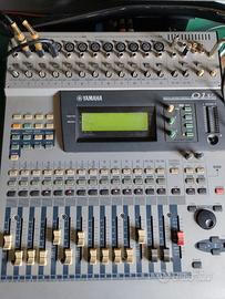 Mixer digitale Yamaha 01x
