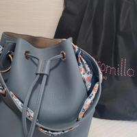 borsa secchiello azzurra camomilla 