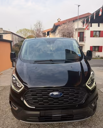 Tourneo Custom Active