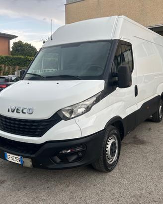 Iveco Daily 35S14V 2.3 Diesel 2021