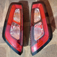 Coppia fari posteriori fiat punto evo