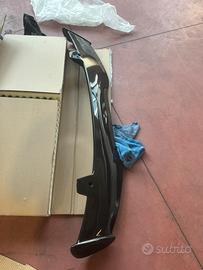 Spoiler smontato universale