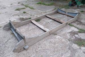 Invaso in legno 4,0 x 1,5 metri, peso 90 kg