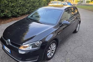 Volkswagen Golf 2.0 TDI 5p. Highline Lounge BlueMo