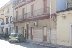 Casa indipendente 9 vani in via Bixio