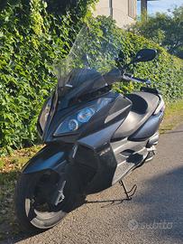 Kymco Downtown 200i - Perfetto per Milano