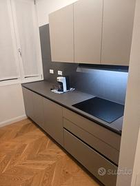  Cucina Nuova mai utilizzata con elettrodomestici