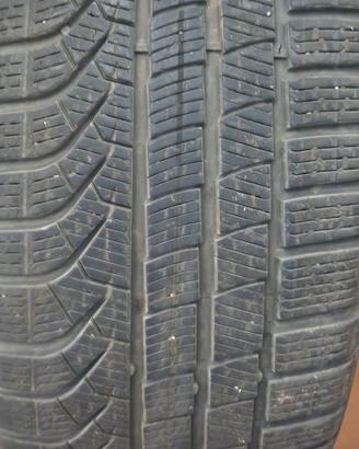 gomme 245 45 18 winter invernali