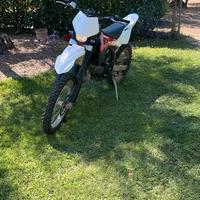 Husqvarna WR 125 targato