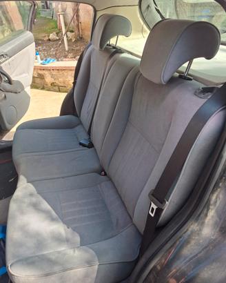 ALFA 147 A PEZZI