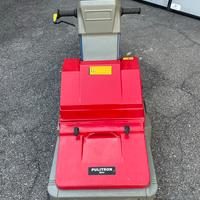 Macchina spazzatrice