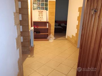 4 LOCALI A ERICE