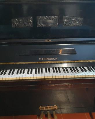 pianoforte verticale Steinbach