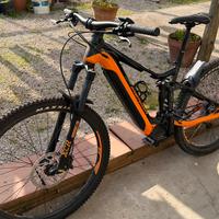 Bicicletta Merida eONE-forty 475