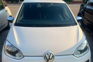 Volkswagen Up! 1.0 Benzina – Ideale NeoPatentati
