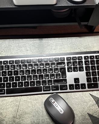 tastiera MX per mac e mouse mx 3 neri