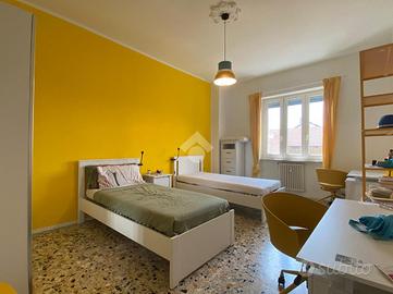 3 LOCALI A GRUGLIASCO