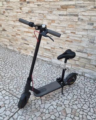 Monopattino elettrico xiaomi con sellino removibil