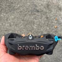 Coppia pinza freno brembo